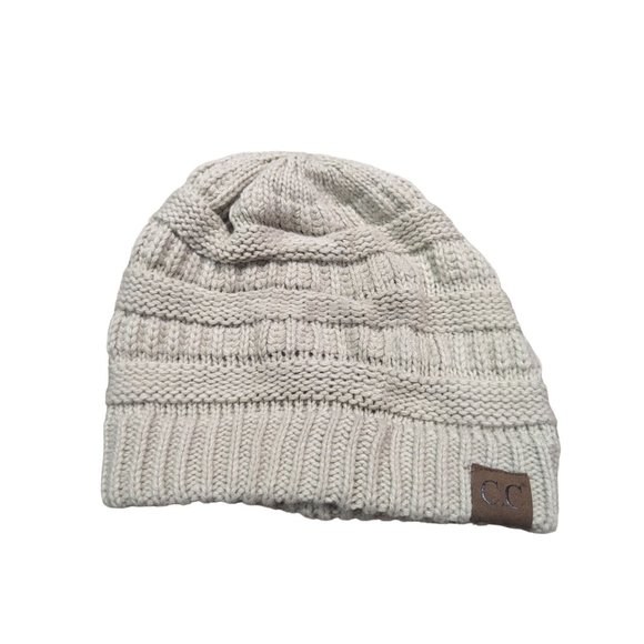 C.C. Exclusives Cable Knit Beanie Thick Soft Warm Chunky Lot of 3 One Size - Picture 2 of 6